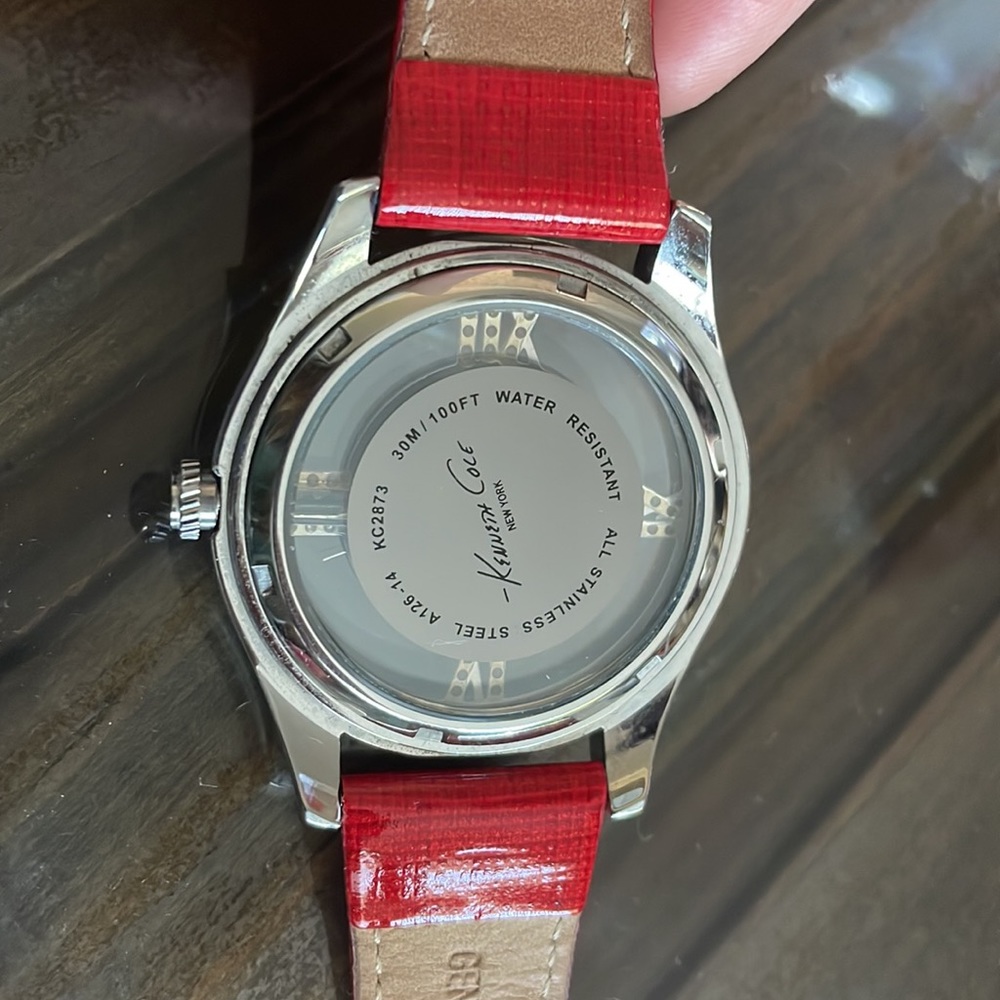 Watch - Picture 5 of 8